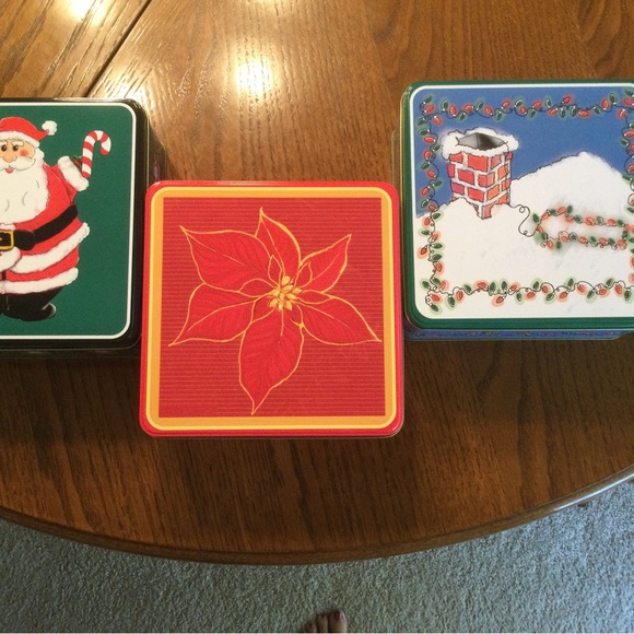 Set of 3 Decorative Christmas tins - Picture 1 of 6